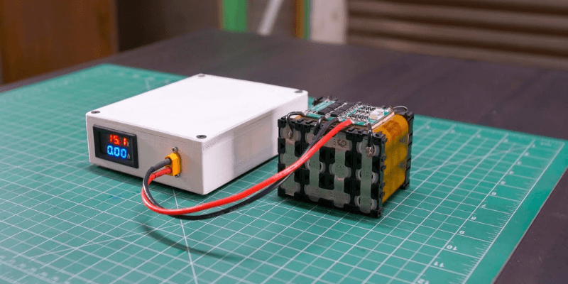 custom lifepo4 battery in charging