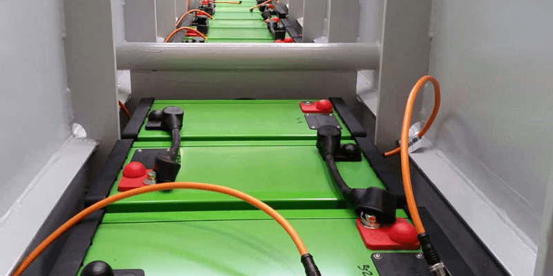 installation de batteries marines à décharge profonde